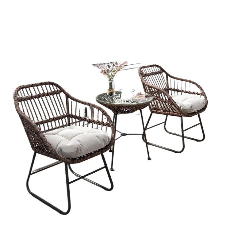 Mesa y silla pequeñas para bal - Coffee Tea Gardens reseña y precio